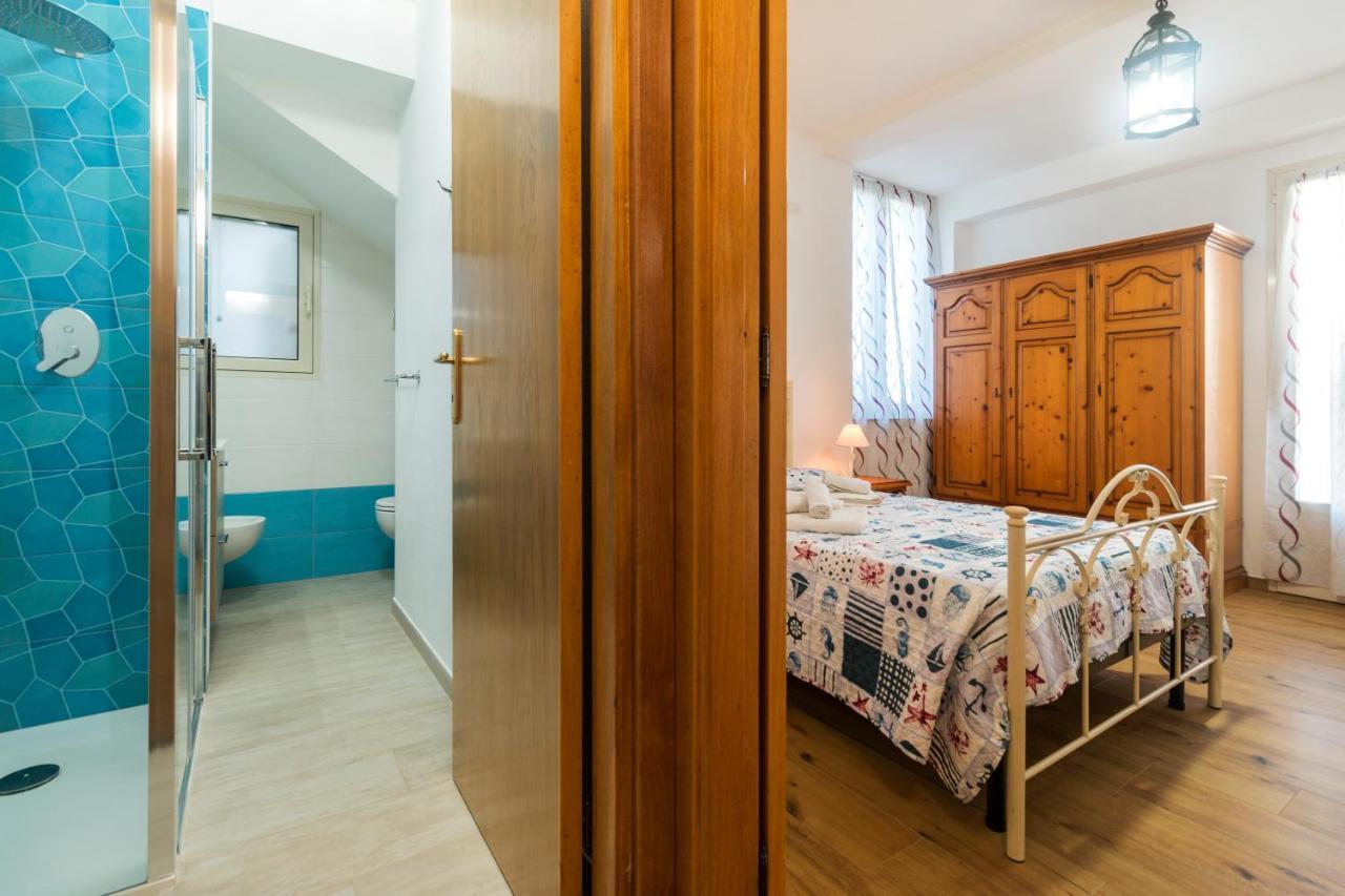 Camera Con Bagno Villa Isabel Cala Gonone Bagian luar foto